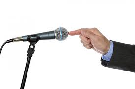 Wystąpienia- w jaki sposób napisać solidne i efektywne przemówienie okolicznościowe